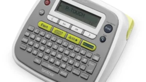 BROTHER PT-D200AR P-TOUCH LABEL MAKER