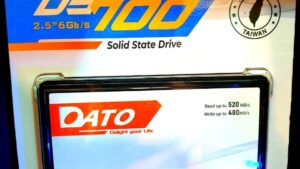 DATO SSD DS700 SATA3  550MB/s 256GB ; HDD Storage Capacity